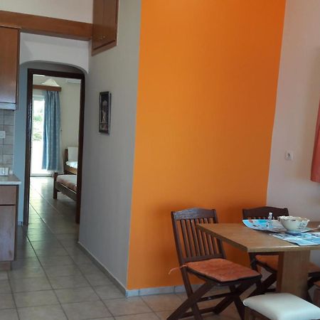 Appartement Orange Fodele Chambre photo